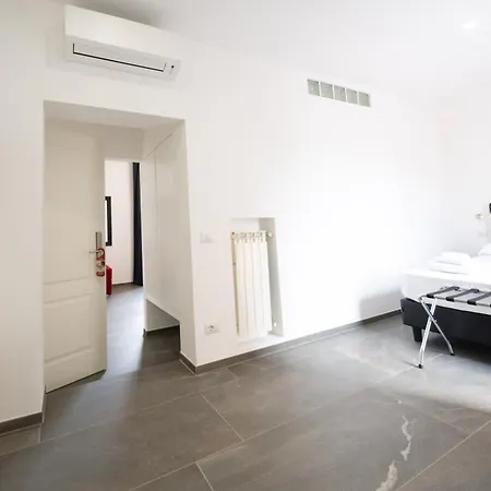 住宿加早餐酒店 乌贝斗兽场酒店