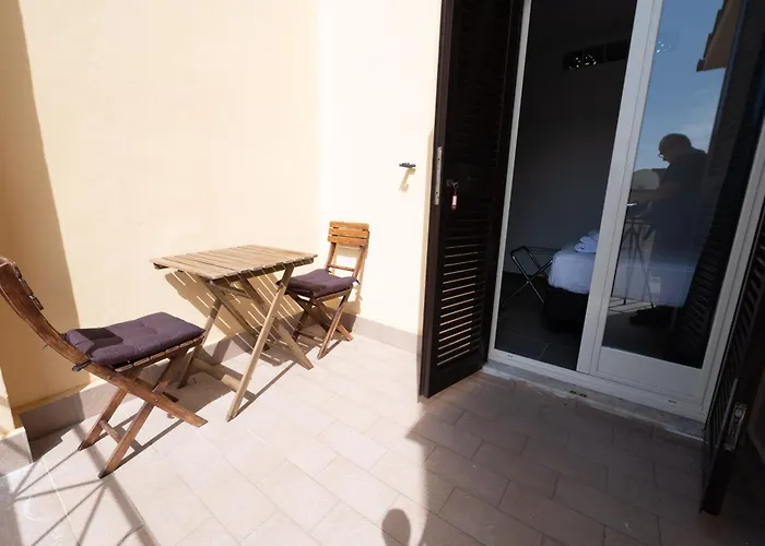 乌贝斗兽场酒店 住宿加早餐酒店