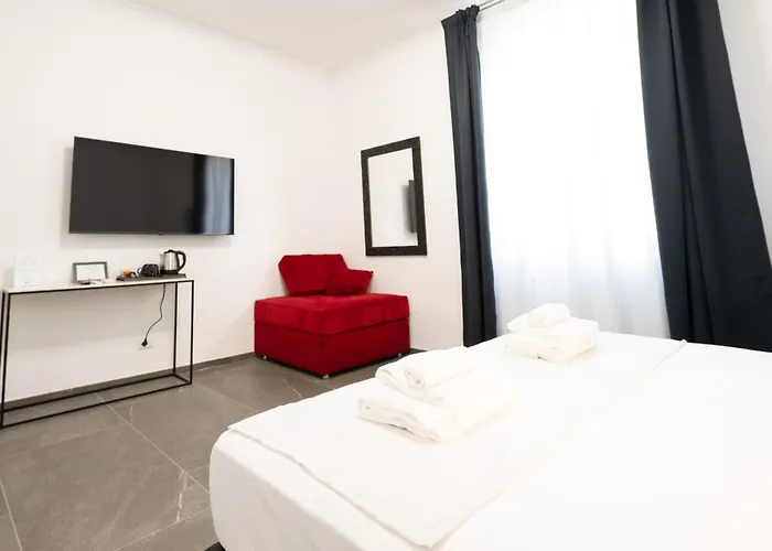 乌贝斗兽场酒店 住宿加早餐酒店