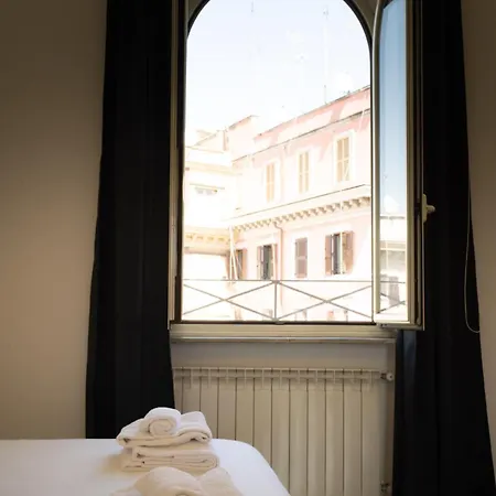 Urbe Colosseo Bed & Breakfast 2*